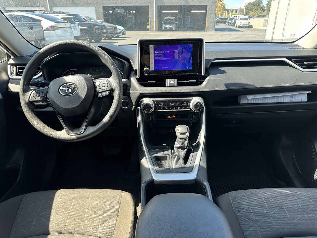 Used 2025 Toyota RAV4 XLE FWD image 8