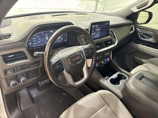 Used 2022 GMC Yukon SLT w/ SLT Premium Package image 10