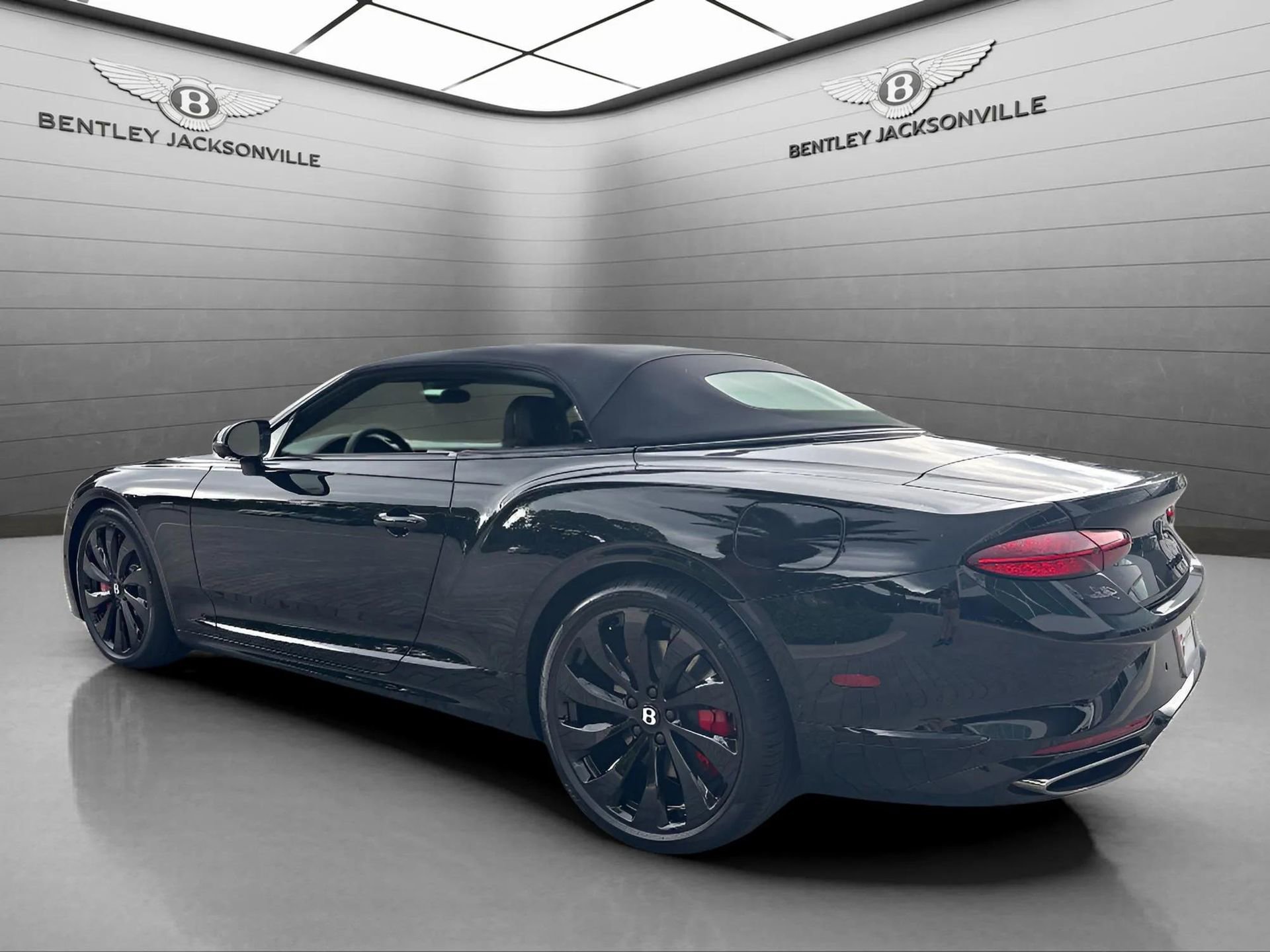 New 2025 Bentley Continental GT Mulliner image 13