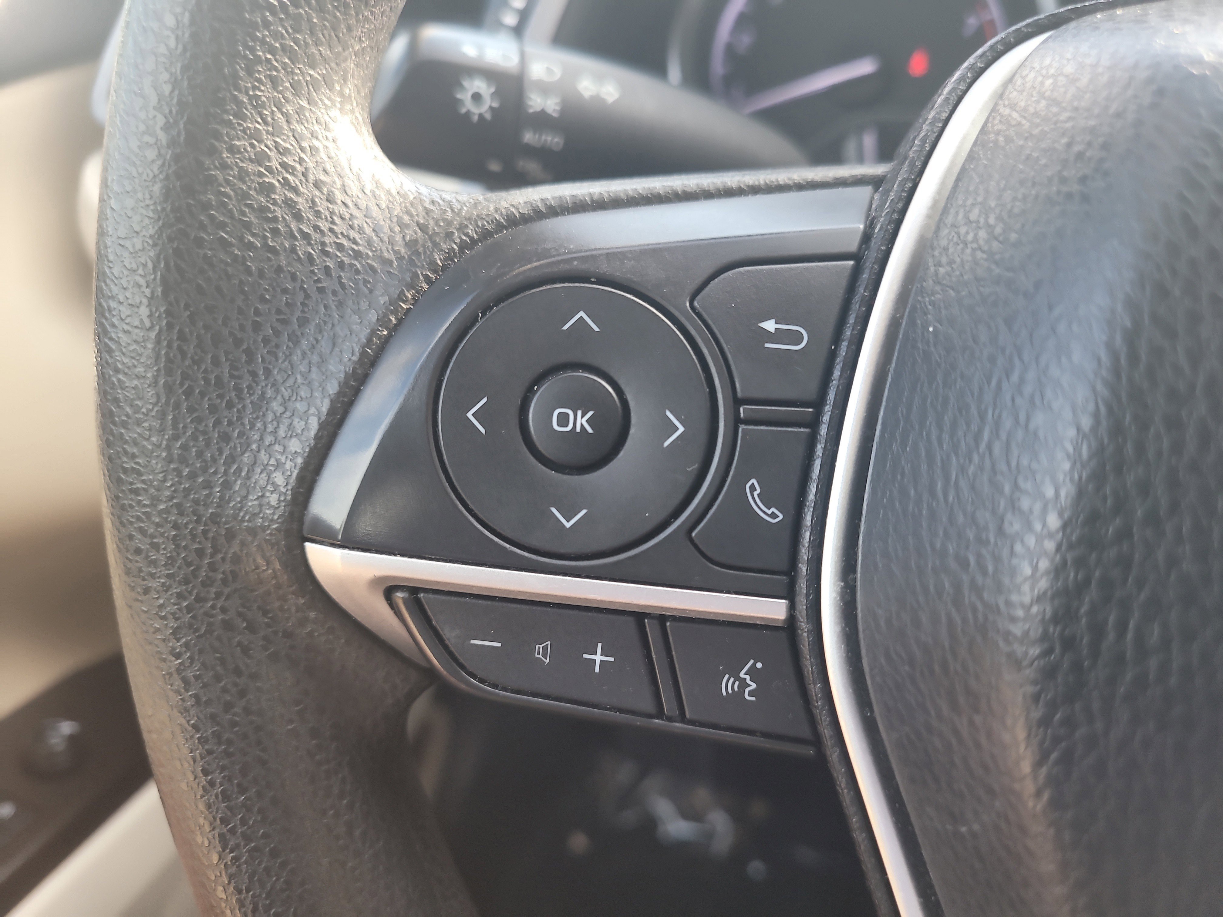 Used 2024 Toyota Camry LE image 27