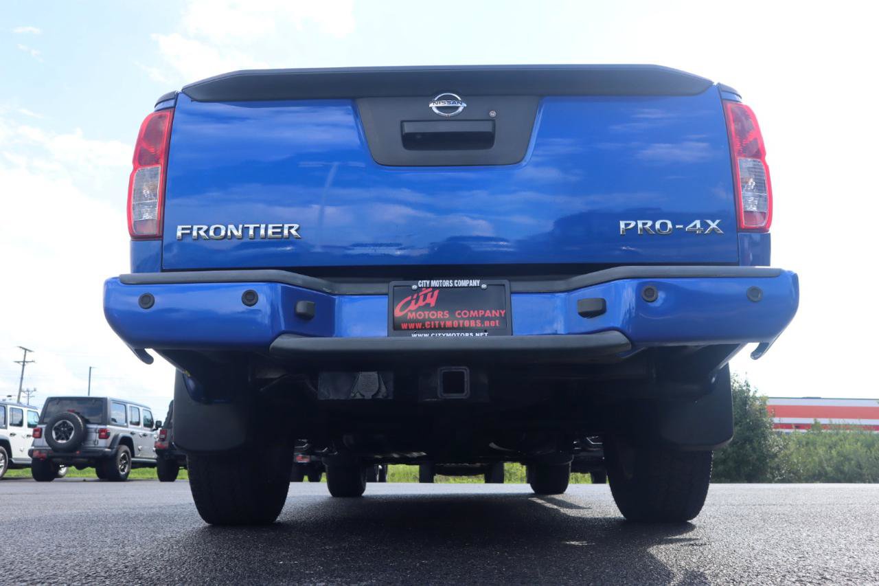 Used 2013 Nissan Frontier PRO-4X AWD/4WD image 9