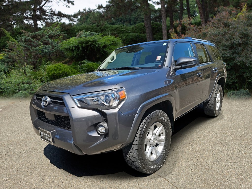Used 2021 Toyota 4Runner SR5 AWD/4WD image 3