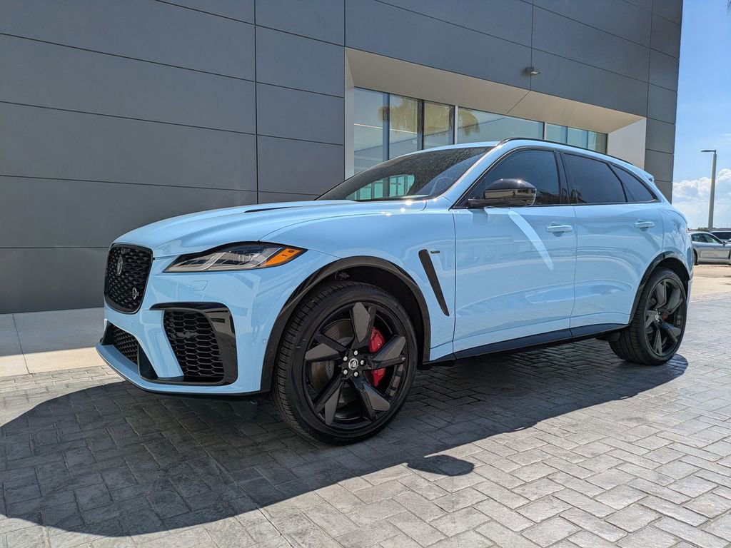 New 2026 Jaguar F-PACE SVR image 9