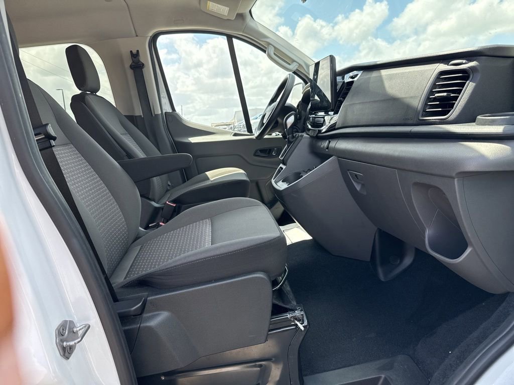 Used 2024 Ford Transit 350 XLT image 12