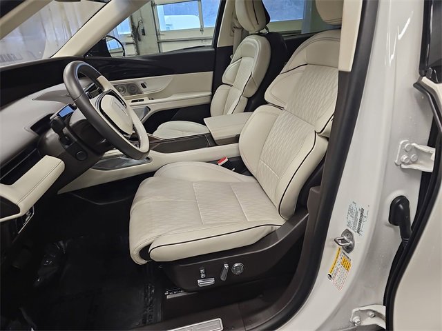 Used 2024 Lincoln Nautilus Black Label image 15