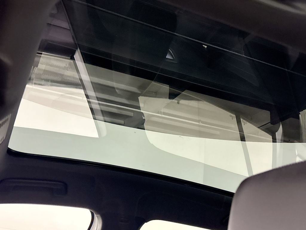 Certified 2023 Volkswagen ID.4 Pro S image 19