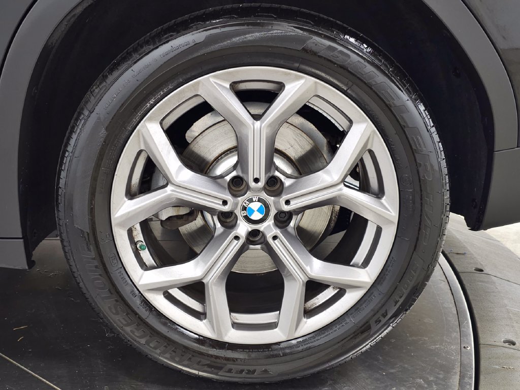 Certified 2023 BMW X3 xDrive30i w/ Convenience Package w/ZPA AWD/4WD image 12