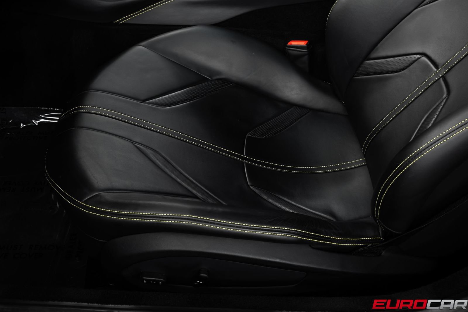 Used 2020 Ferrari 812 Superfast RWD image 45