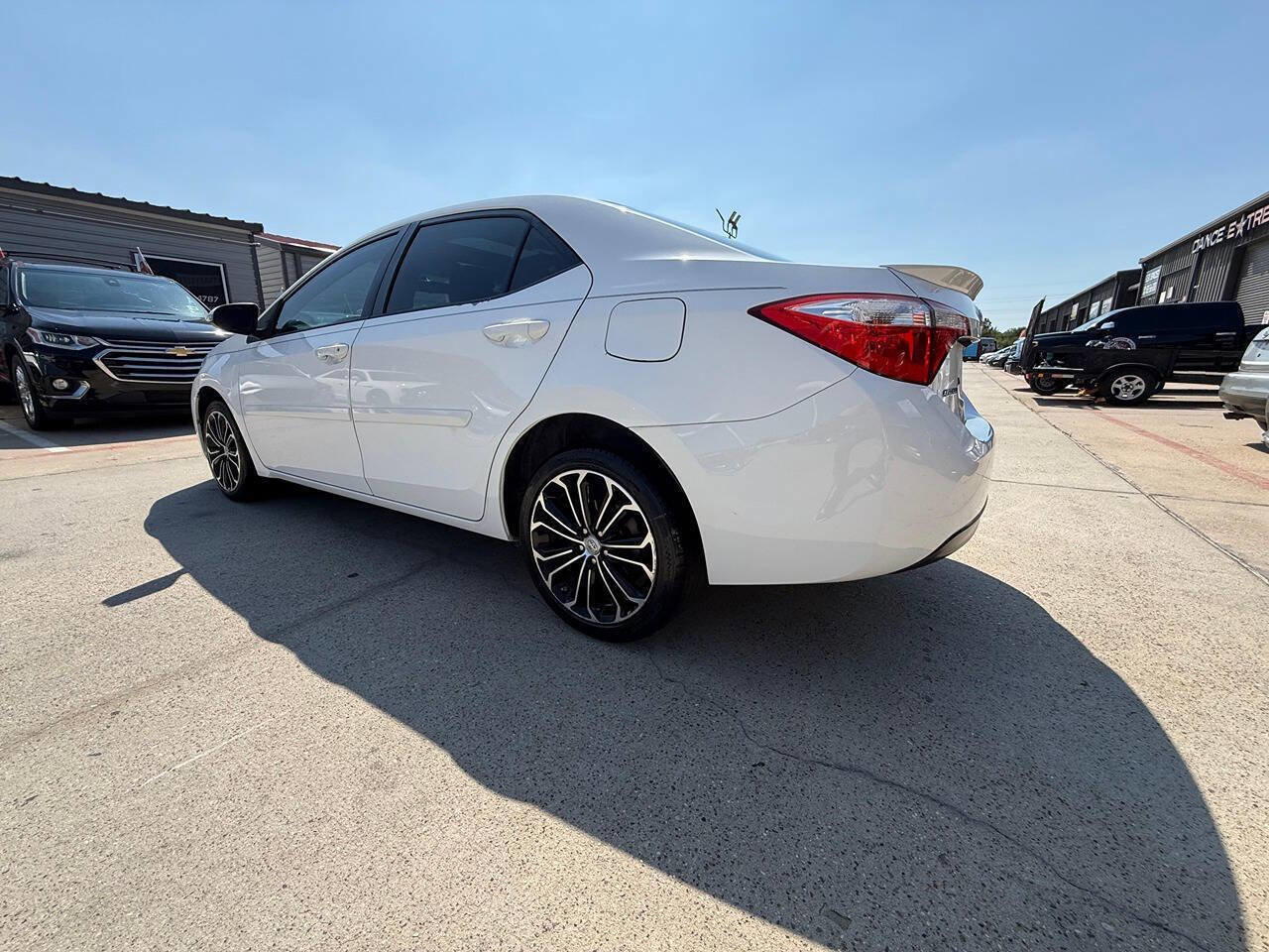 Used 2016 Toyota Corolla S image 33