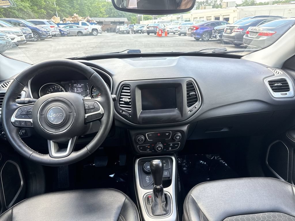 Used 2019 Jeep Compass Latitude AWD/4WD image 20