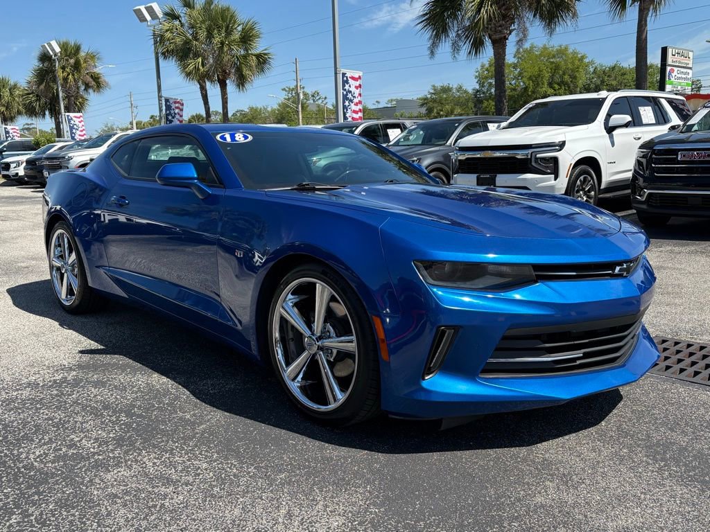 Used 2018 Chevrolet Camaro LT w/ RS Package RWD image 9