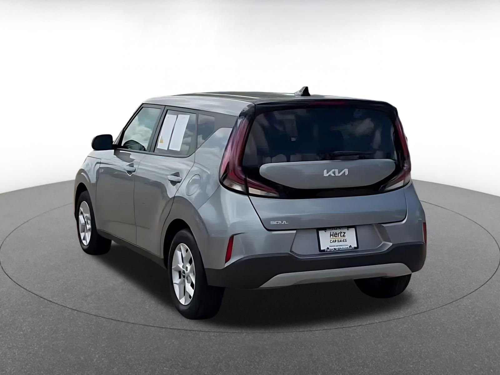 Used 2025 Kia Soul LX w/ LX Technology Package image 11