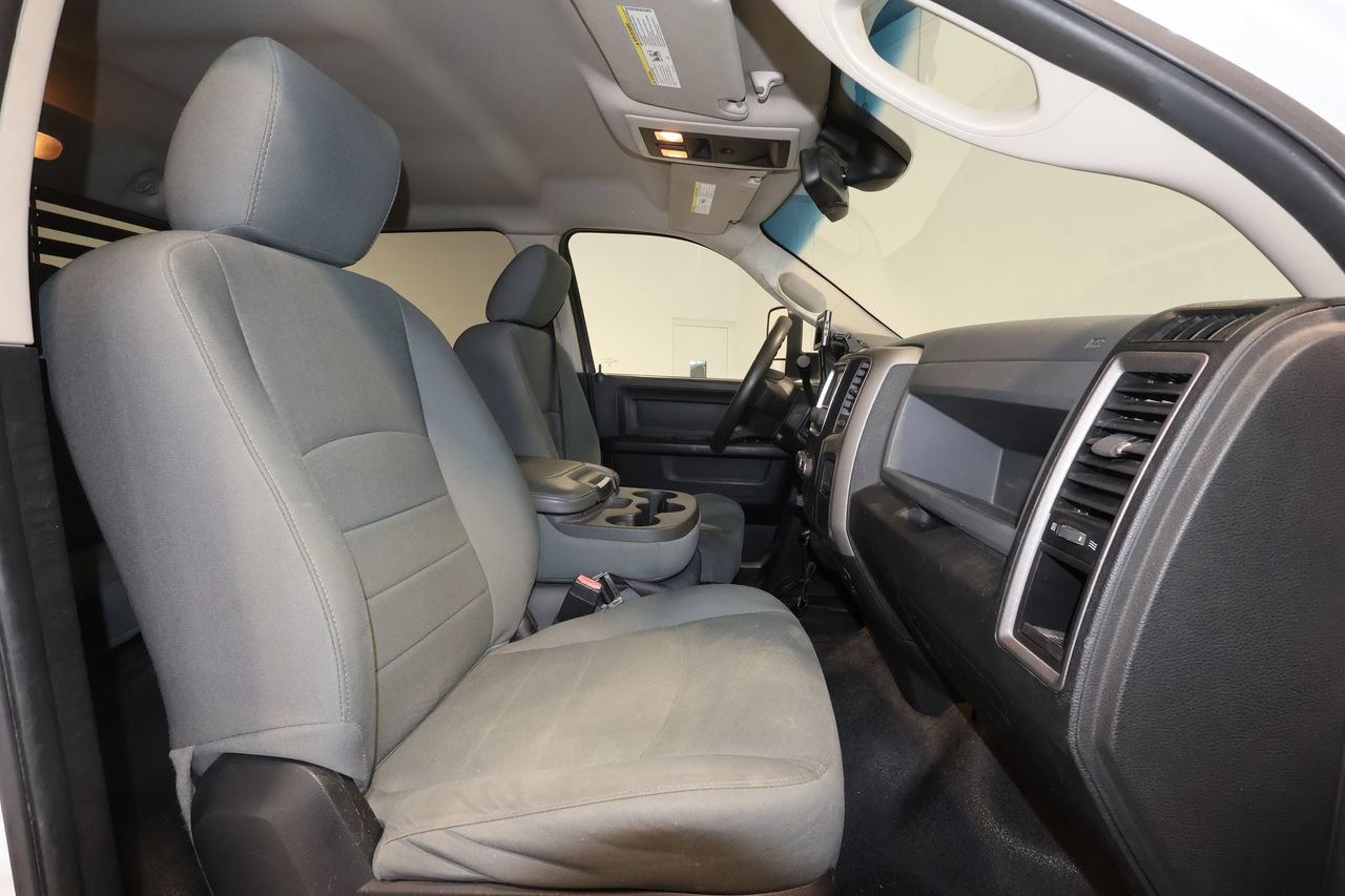 Used 2015 RAM 3500 Tradesman AWD/4WD image 17