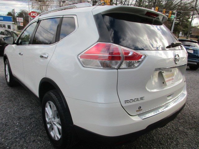 Used 2016 Nissan Rogue SV w/ SV Premium Package image 6