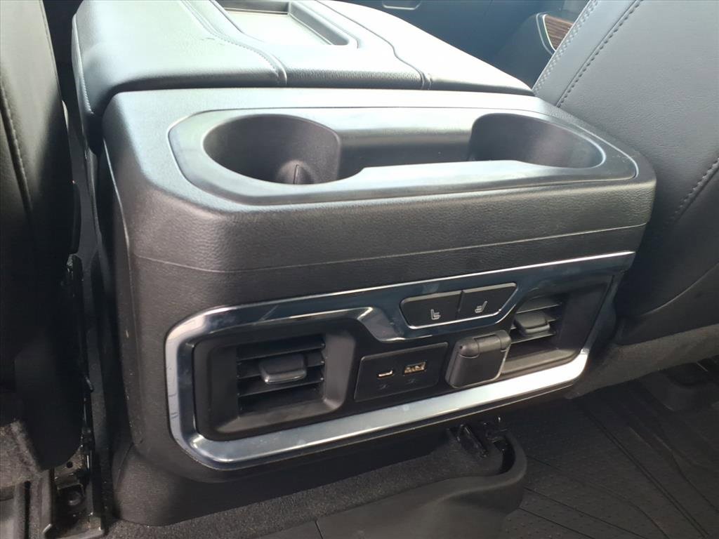 Used 2020 Chevrolet Silverado 1500 High Country image 8