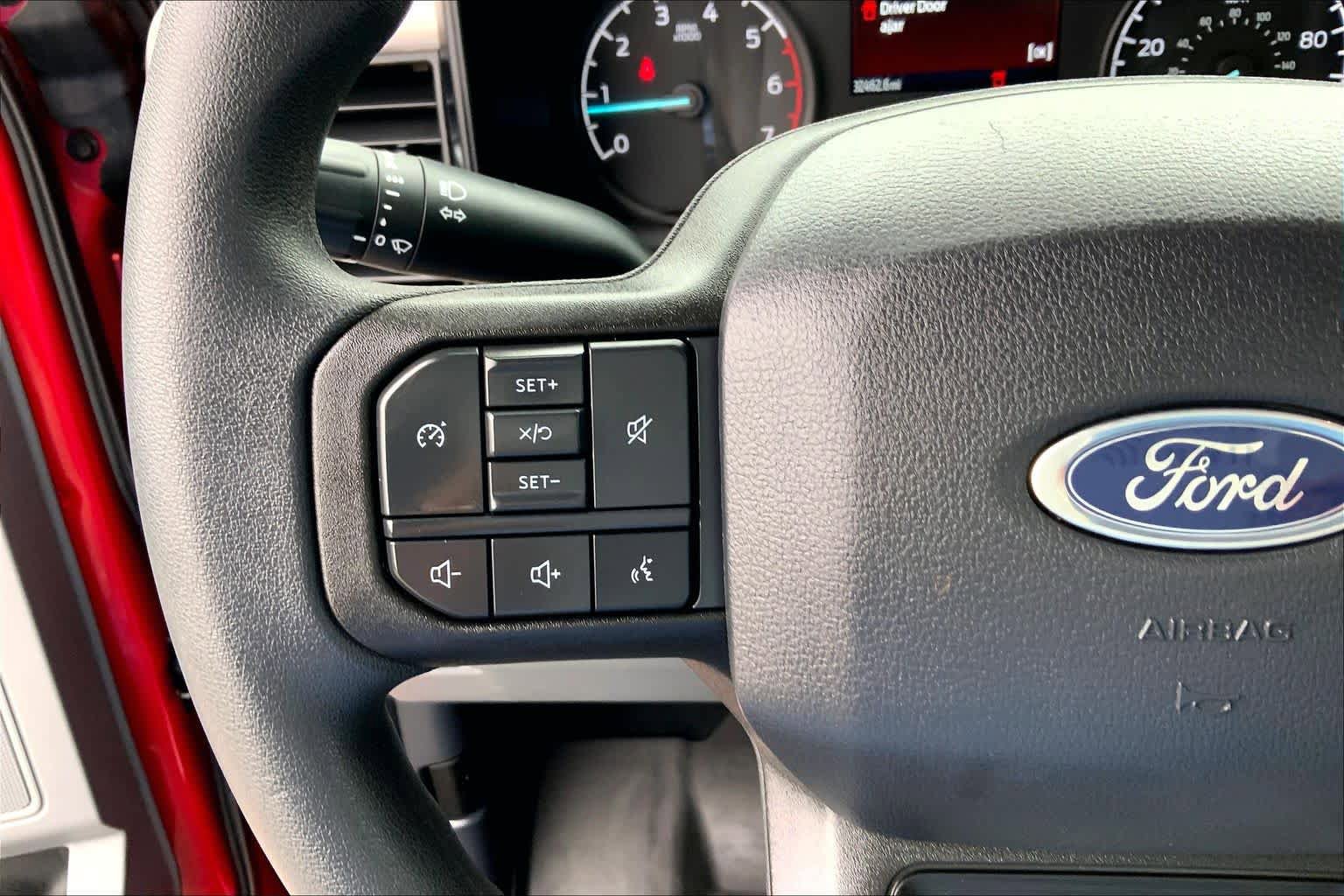 Used 2023 Ford F250 XLT w/ FX4 Off-Road Package AWD/4WD image 20
