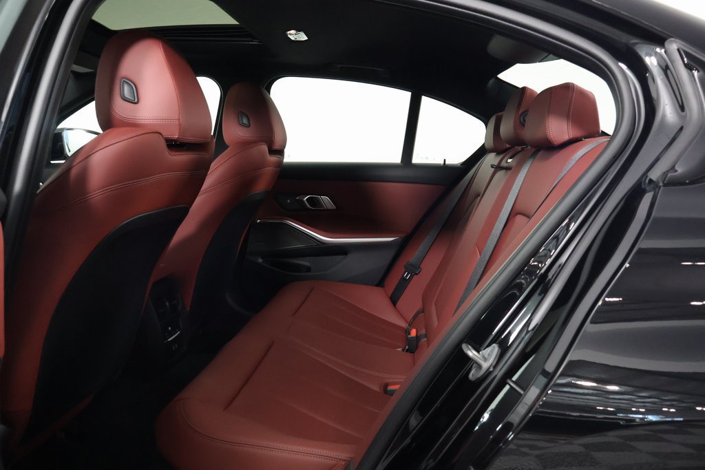 New 2026 BMW 330i Sedan w/ M Sport Package RWD image 6