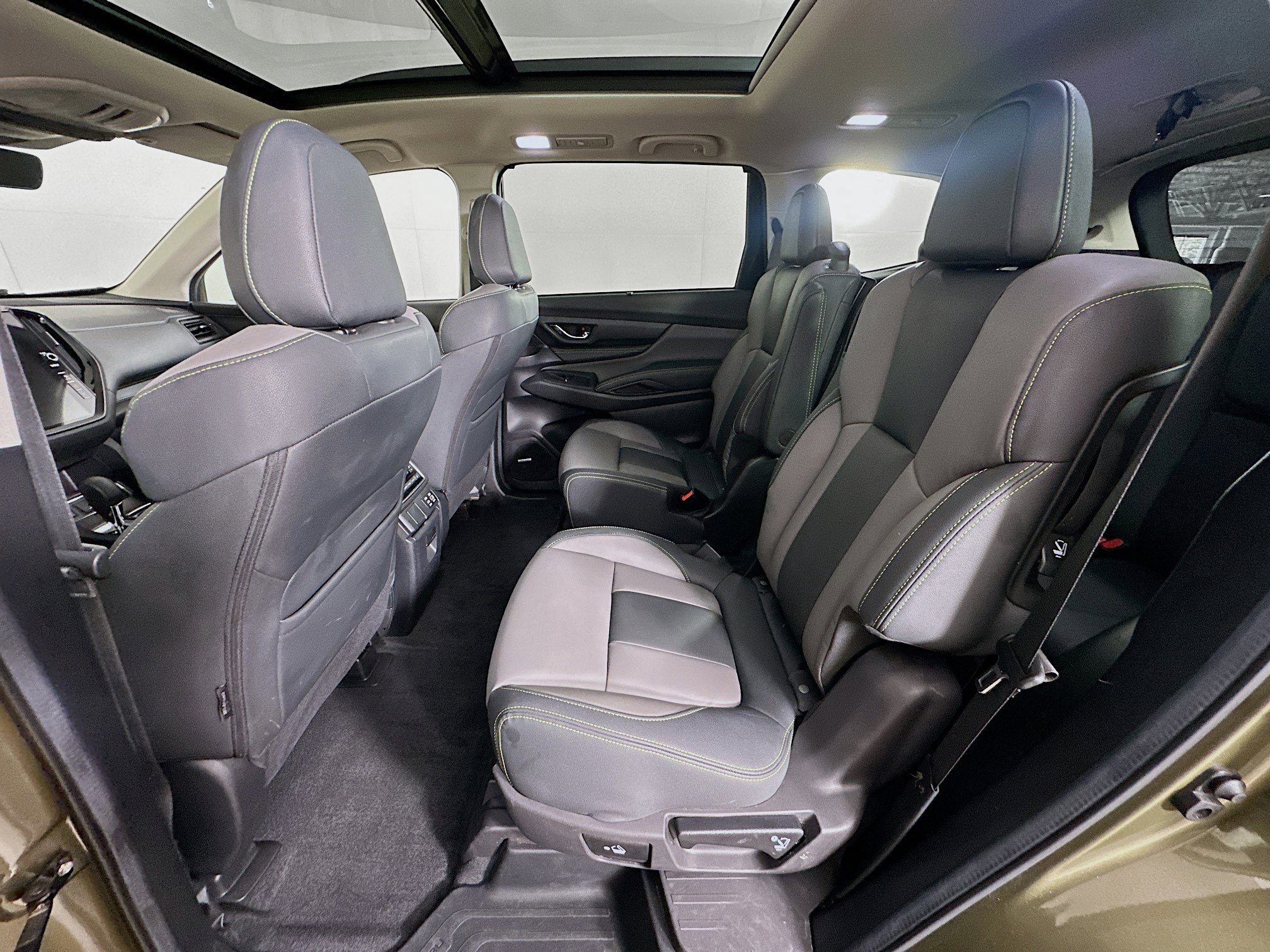 Used 2024 Subaru Ascent Onyx Edition Limited image 29