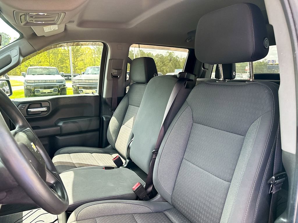 Used 2022 Chevrolet Silverado 1500 Custom image 6
