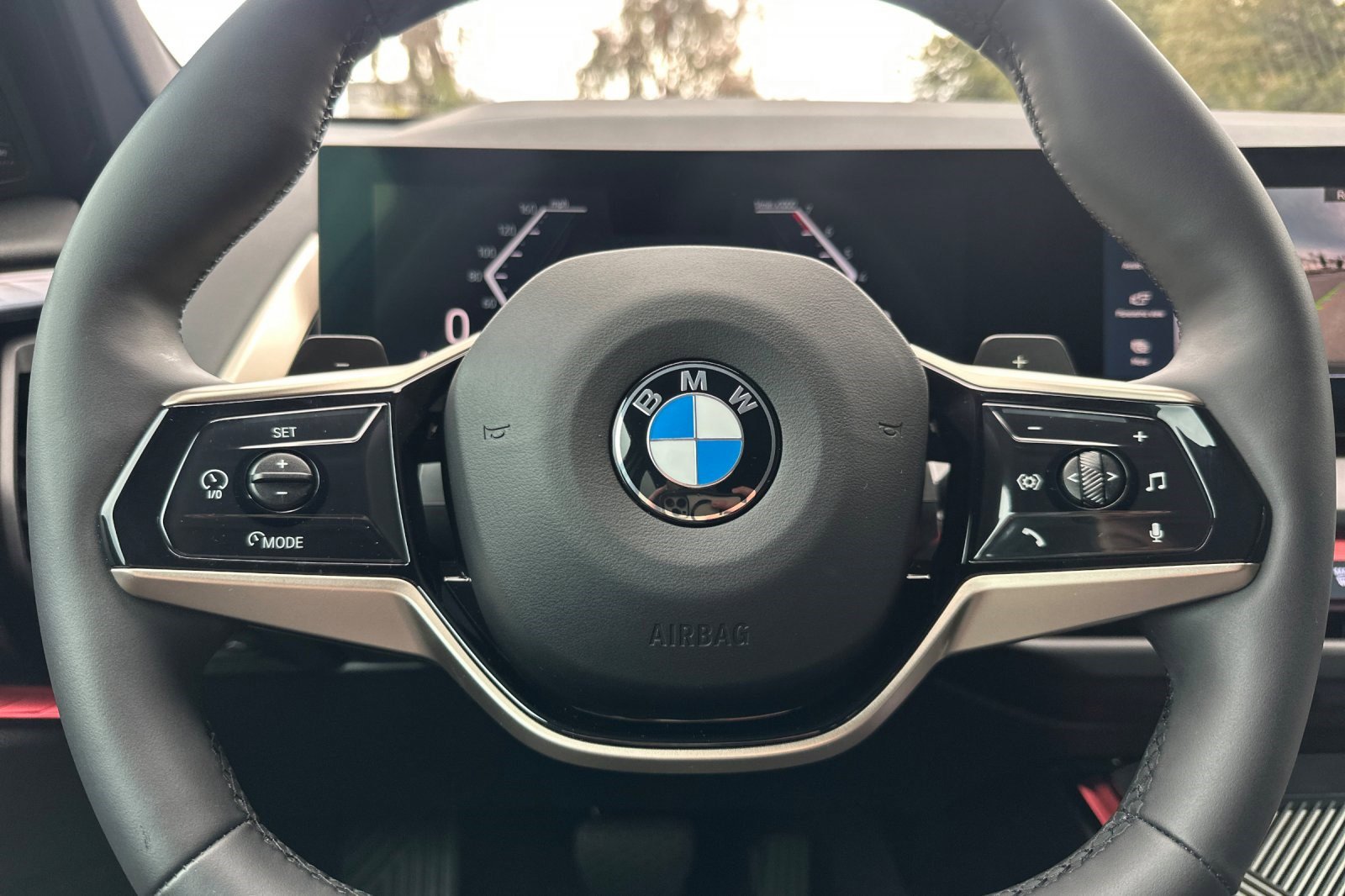 Used 2025 BMW X3 xDrive30i w/ Premium Package image 29