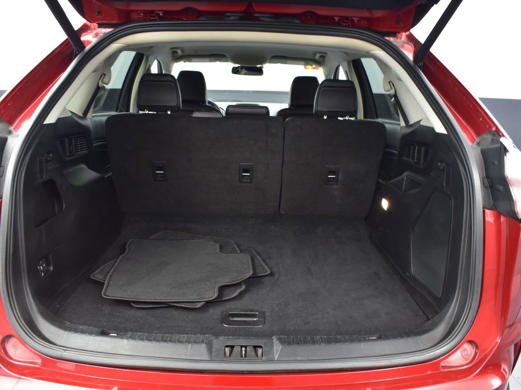 Used 2024 Ford Edge Titanium image 6