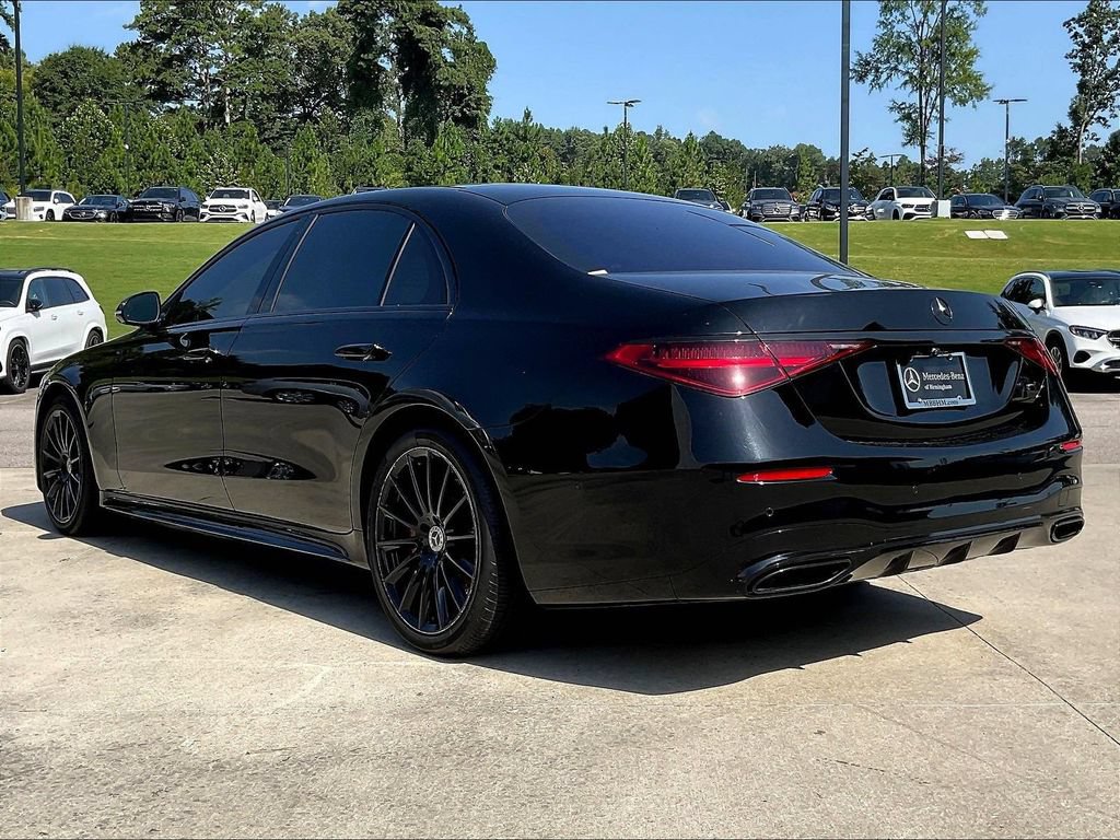 Used 2023 Mercedes-Benz S 580 4MATIC Sedan image 3
