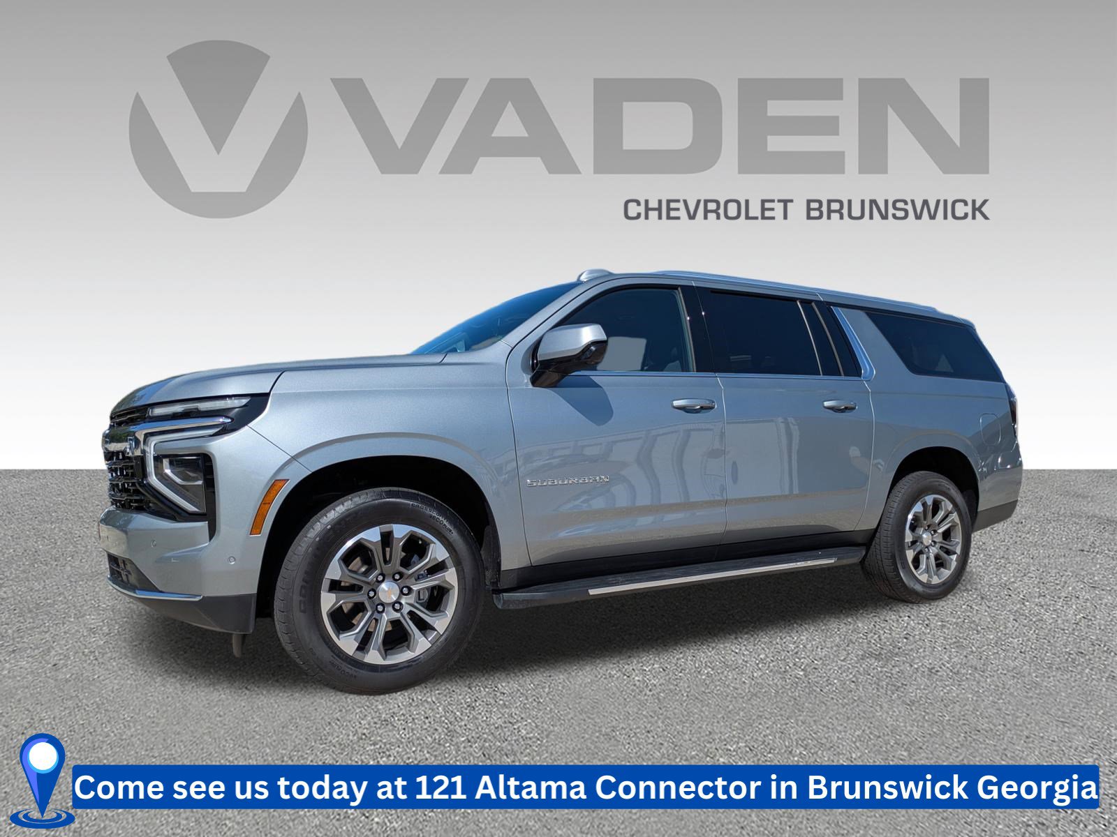 Used 2025 Chevrolet Suburban LS image 1