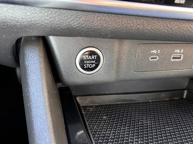 Used 2023 Nissan Rogue SV AWD/4WD image 28