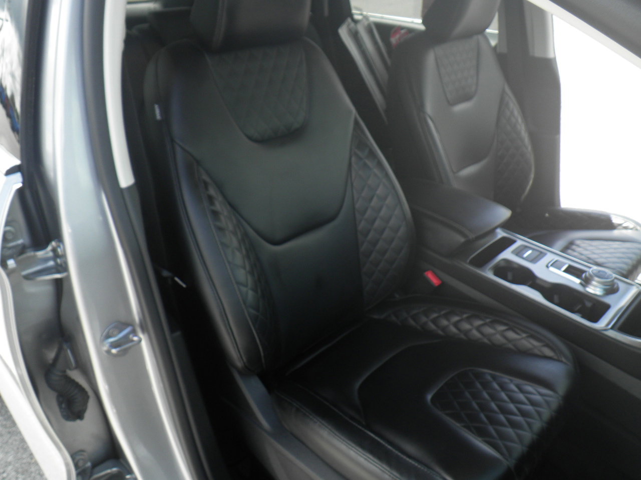 Certified 2024 Ford Edge Titanium image 24