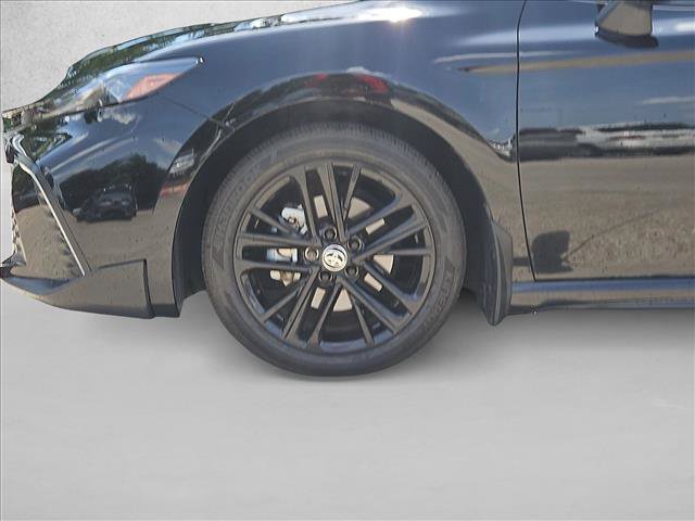Used 2025 Toyota Camry SE w/ Convenience Package FWD image 21