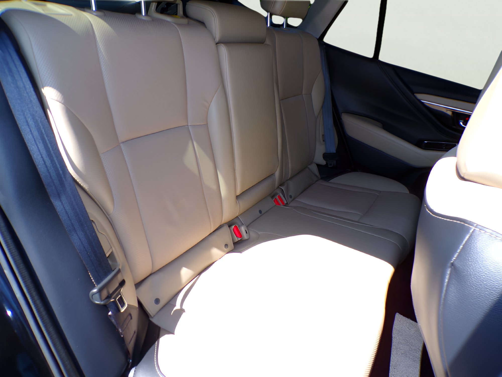 Used 2022 Subaru Outback Limited AWD/4WD image 13