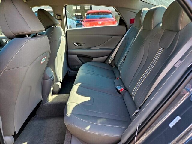 Certified 2026 Hyundai Elantra Sport FWD image 8