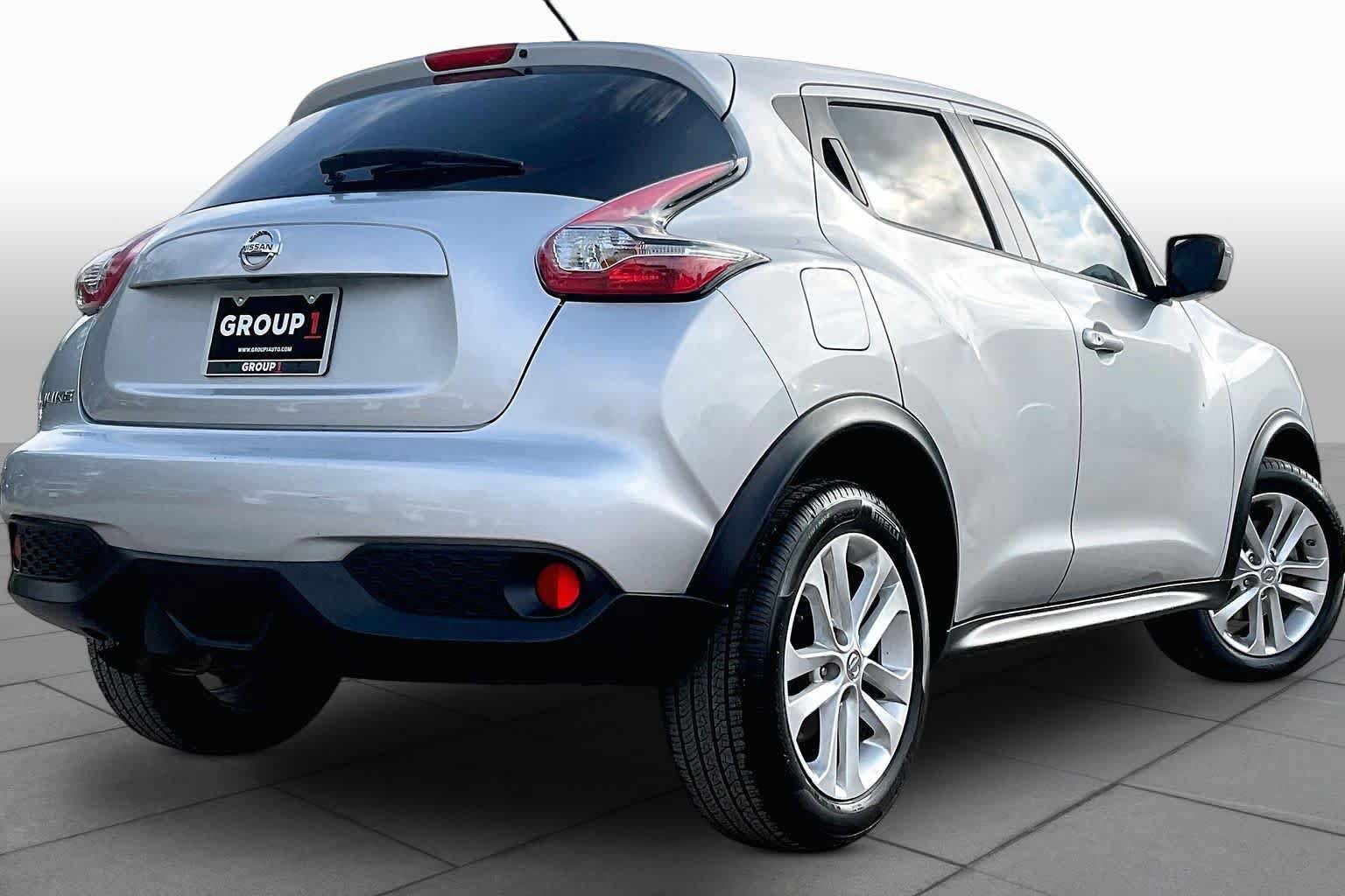 Used 2017 Nissan Juke S FWD image 13