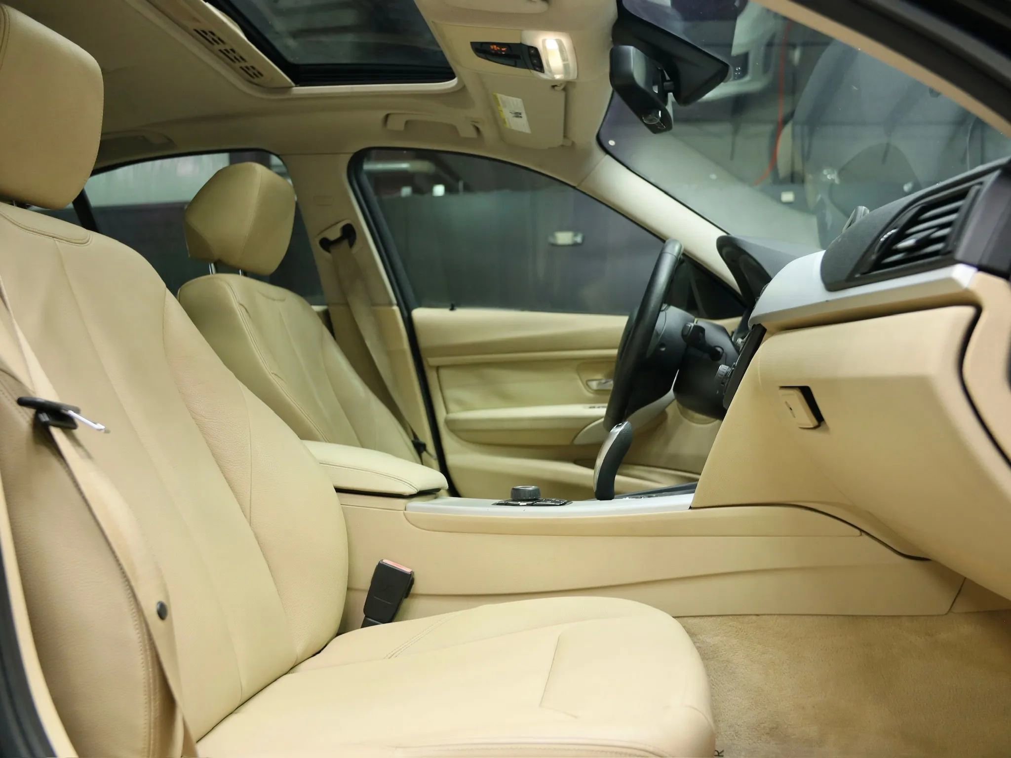 Used 2012 BMW 328i Sedan image 23