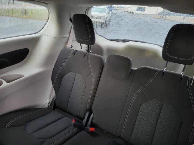 Used 2023 Chrysler Voyager LX image 22