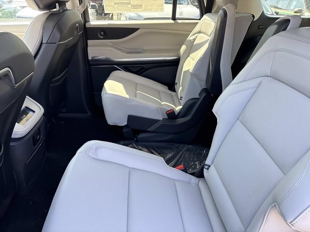 New 2026 Lincoln Navigator L Premier AWD/4WD image 17
