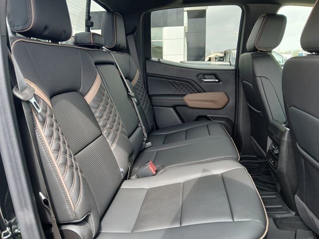 New 2026 GMC Canyon Denali w/ LPO, Denali Black Edition AWD/4WD image 16