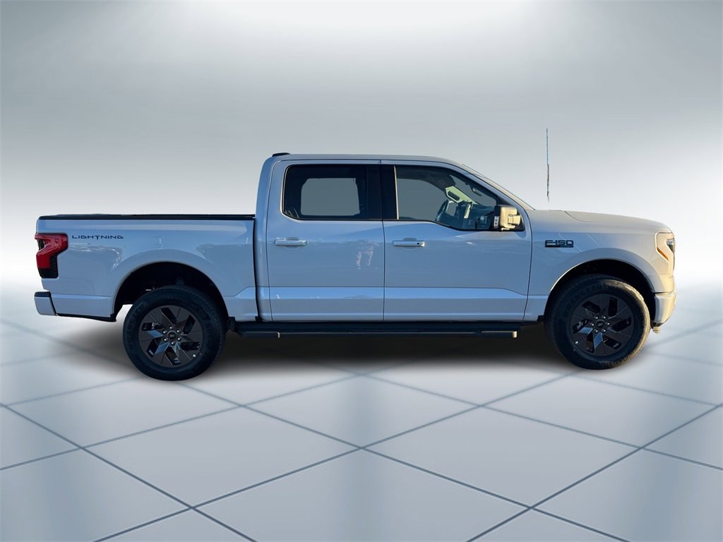 New 2025 Ford F150 Lightning Flash image 3