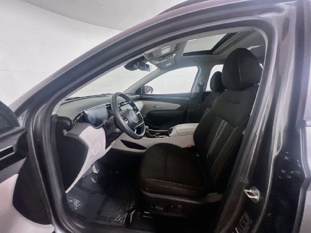 Used 2022 Hyundai Tucson SEL w/ Convenience Package FWD image 17