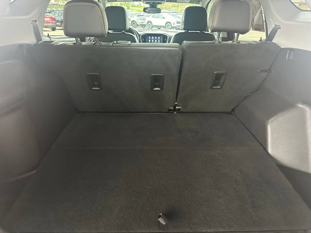 Used 2022 GMC Terrain AT4 w/ Infotainment Package II AWD/4WD image 24