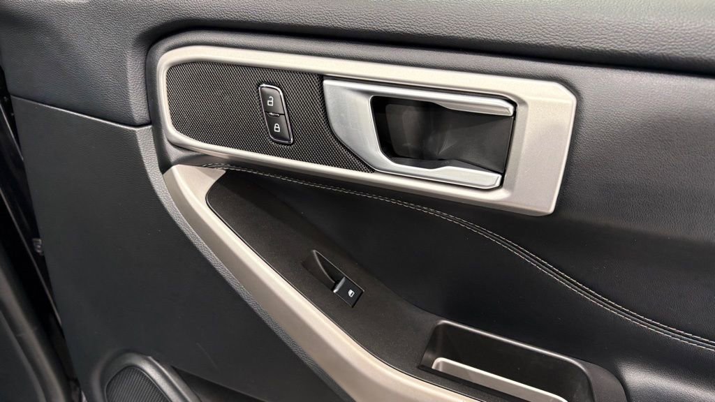 Used 2023 Ford Explorer XLT w/ Equipment Group 202A image 22