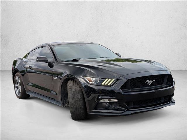Used 2017 Ford Mustang GT RWD image 3