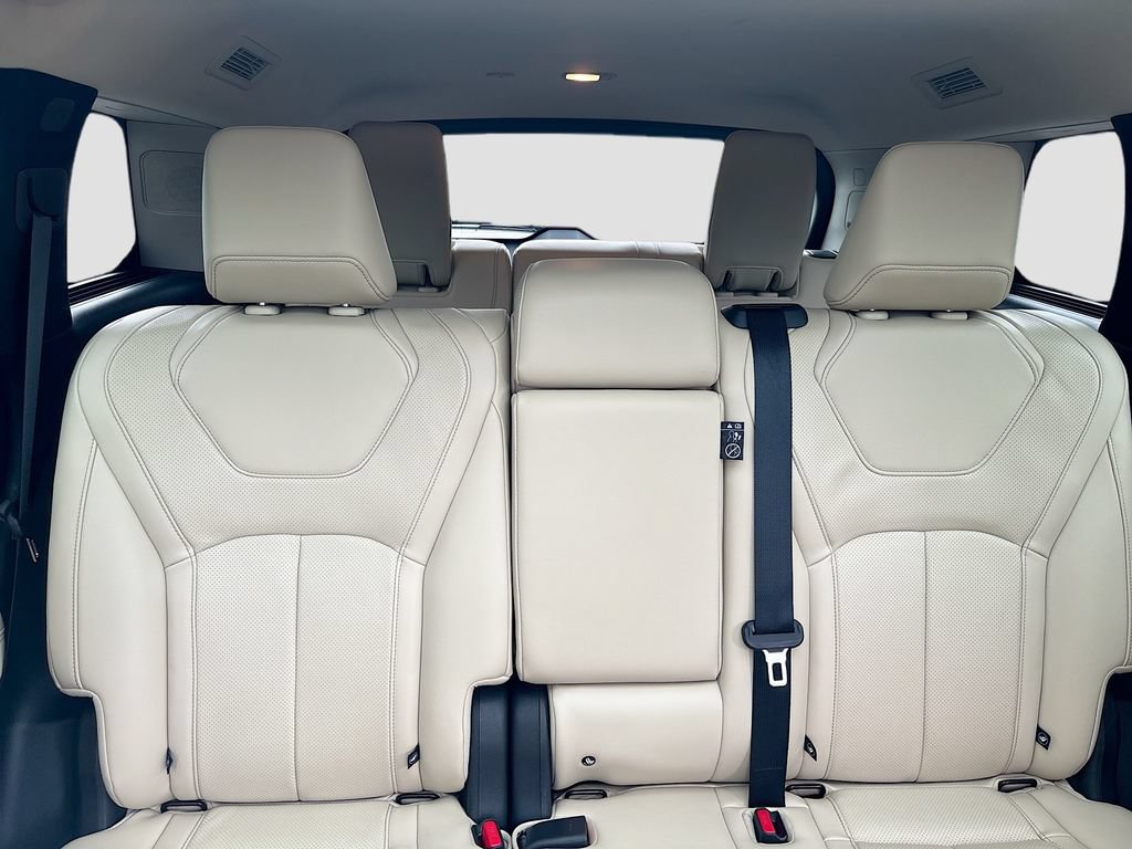 Used 2025 INFINITI QX60 Pure FWD image 24