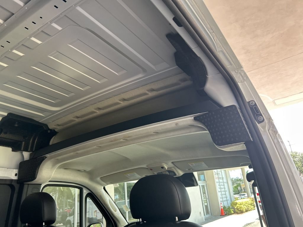 Used 2025 RAM ProMaster 2500 w/ Convenience Group FWD image 30