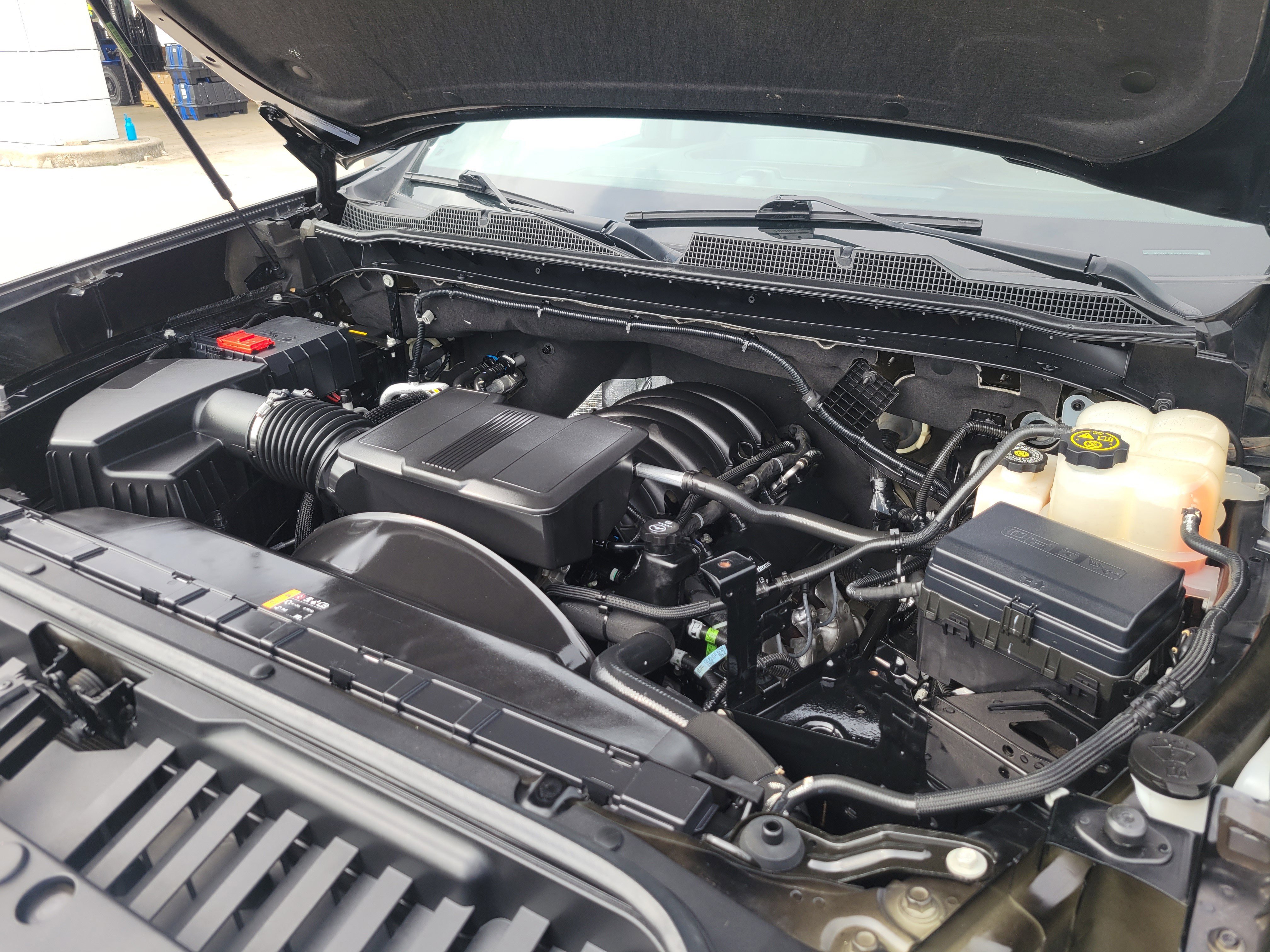 Used 2022 Chevrolet Silverado 2500 LTZ w/ LTZ Convenience Package image 30