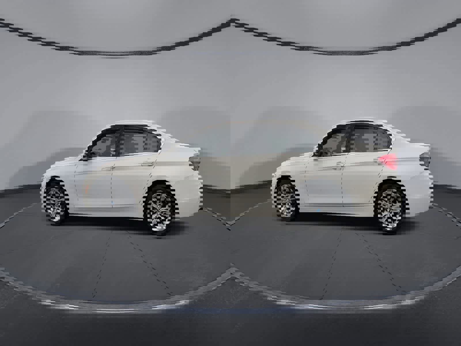 Used 2018 BMW 330i xDrive Sedan image 5