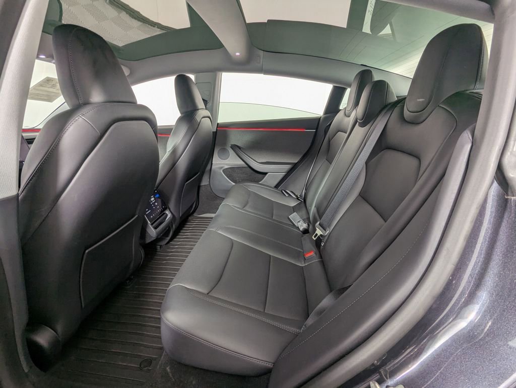 Used 2024 Tesla Model 3 Standard Range image 11