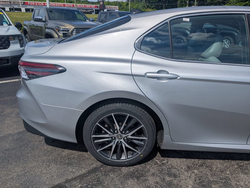 Used 2024 Toyota Camry XLE w/ Cold Weather Package AWD/4WD image 9