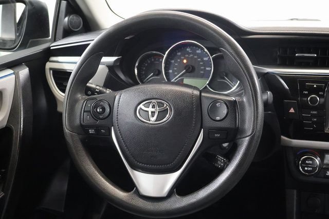 Used 2014 Toyota Corolla LE FWD image 15