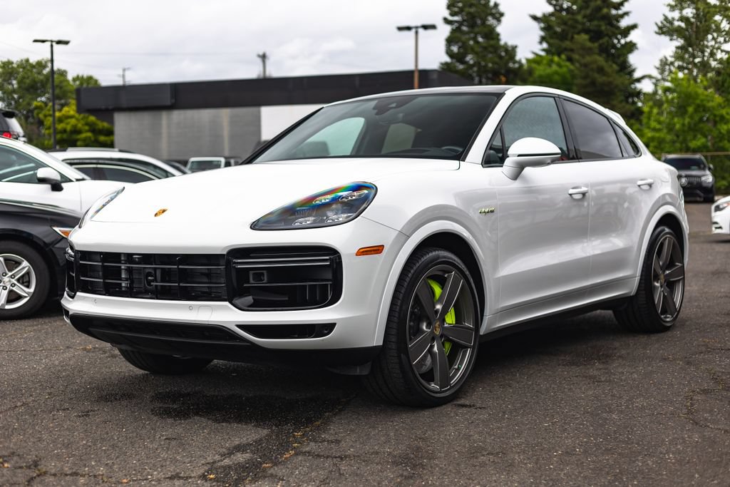 Used 2023 Porsche Cayenne Turbo S AWD/4WD image 7